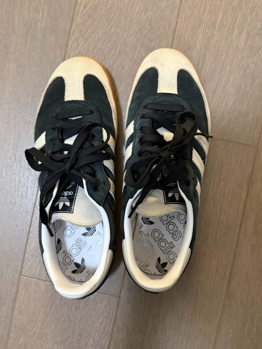 Adidas Samba OG Black and Off-White Sneakers size 8 - Picture 3 of 7